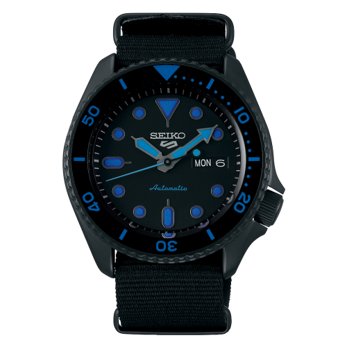 Seiko 5 Sports Street Style Hard Coating / Black - Blue / NATO